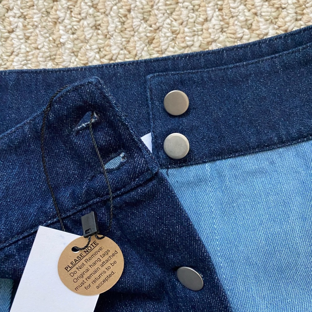 STOLEN HEARTS | Denim Mini Skirt Large - Picture 4 of 16